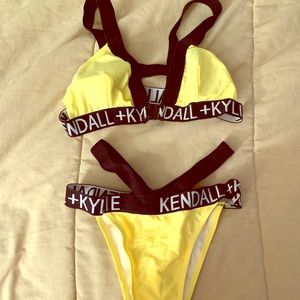KYLIE x KENDALL bikini